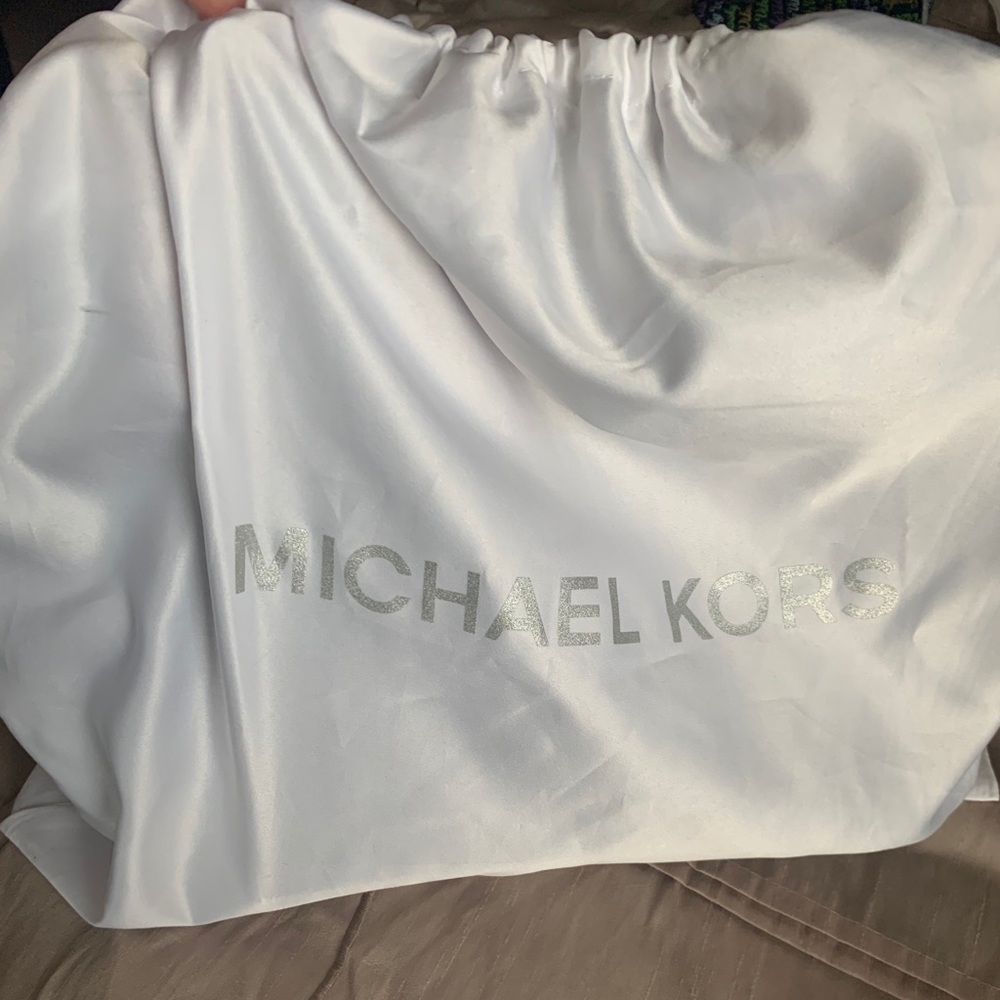 Michael kors purse